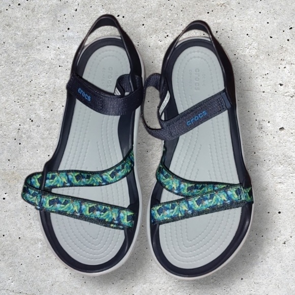 CROCS Sandals Swiftwater Webbing Green Blue Black Women’s Size 9 - Picture 9 of 11